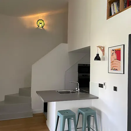 Tres Beau Duplex, 2 Chambres, Parking Prive, A 5 Minutes アパート