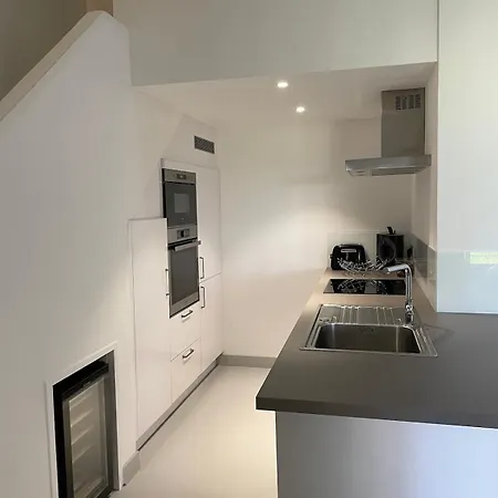 アパート Tres Beau Duplex, 2 Chambres, Parking Prive, A 5 Minutes サント・マキシム