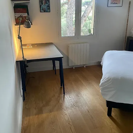 Très Beau Duplex, 2 Chambres, Parking Privé, à 5 Minutes Apartamento Sainte-Maxime